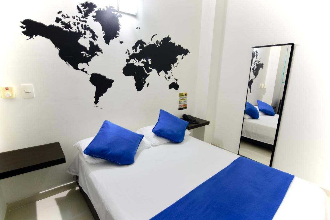 Hotel Florida סינסלחו מראה חיצוני תמונה