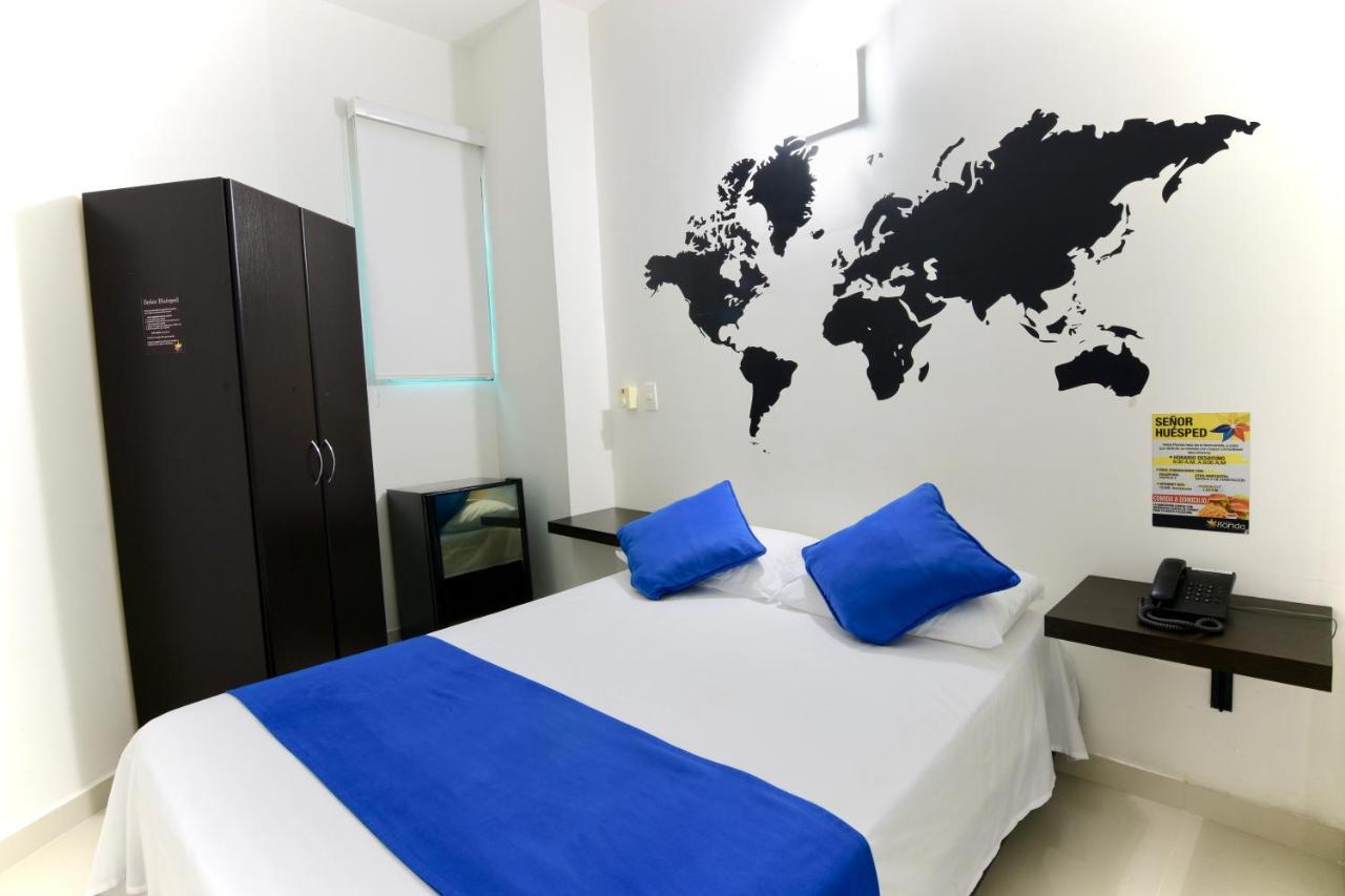 Hotel Florida סינסלחו מראה חיצוני תמונה