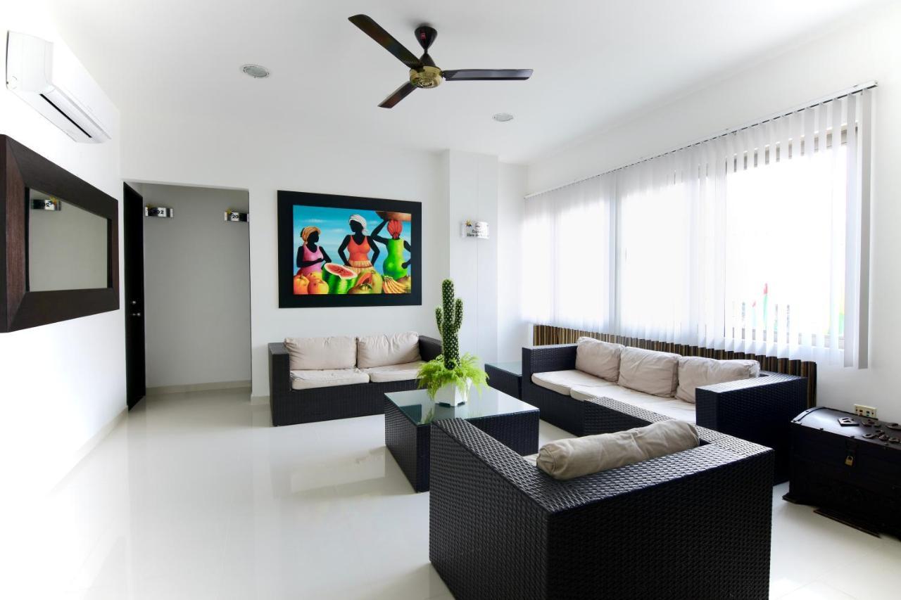 Hotel Florida סינסלחו מראה חיצוני תמונה
