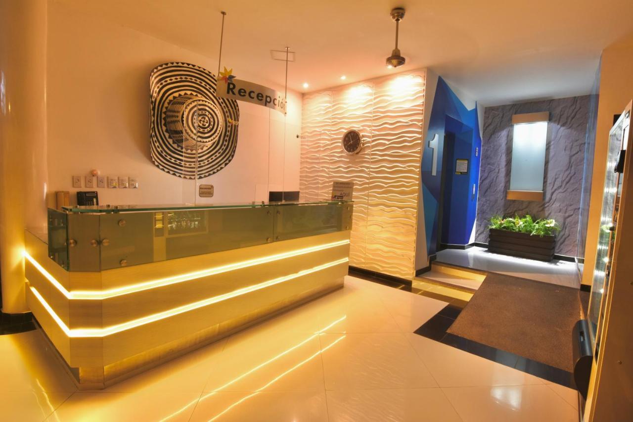 Hotel Florida סינסלחו מראה חיצוני תמונה