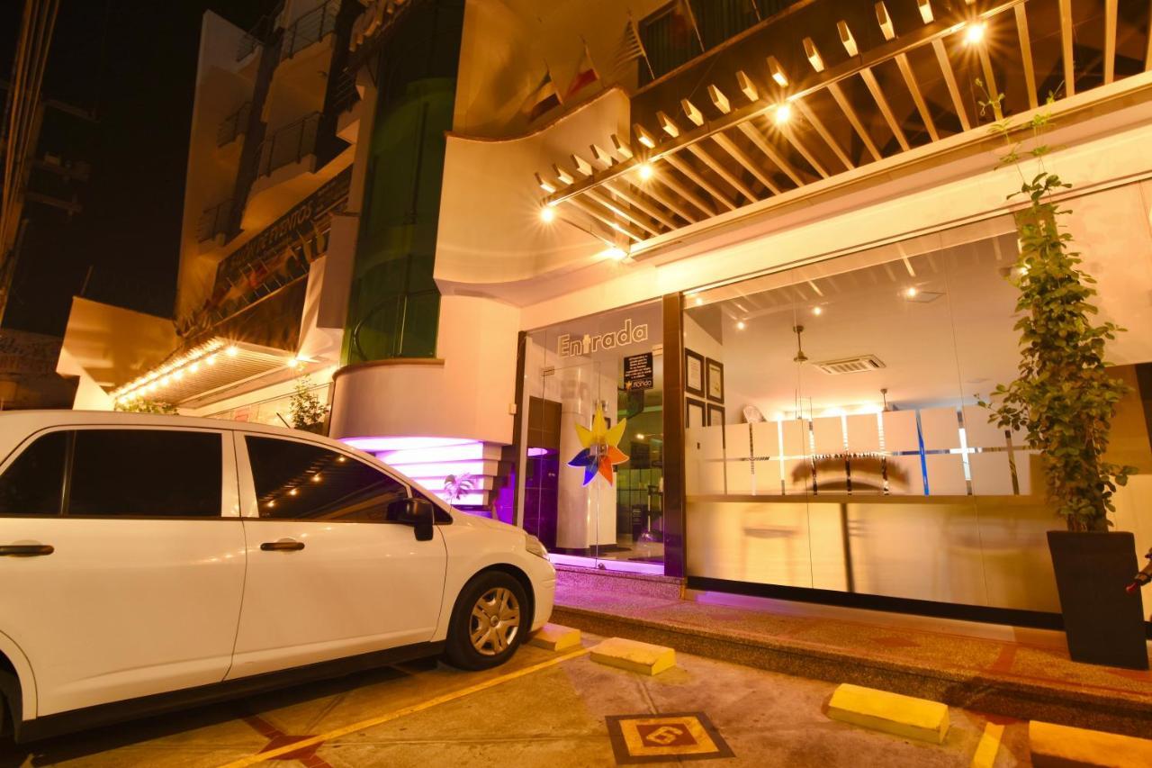 Hotel Florida סינסלחו מראה חיצוני תמונה