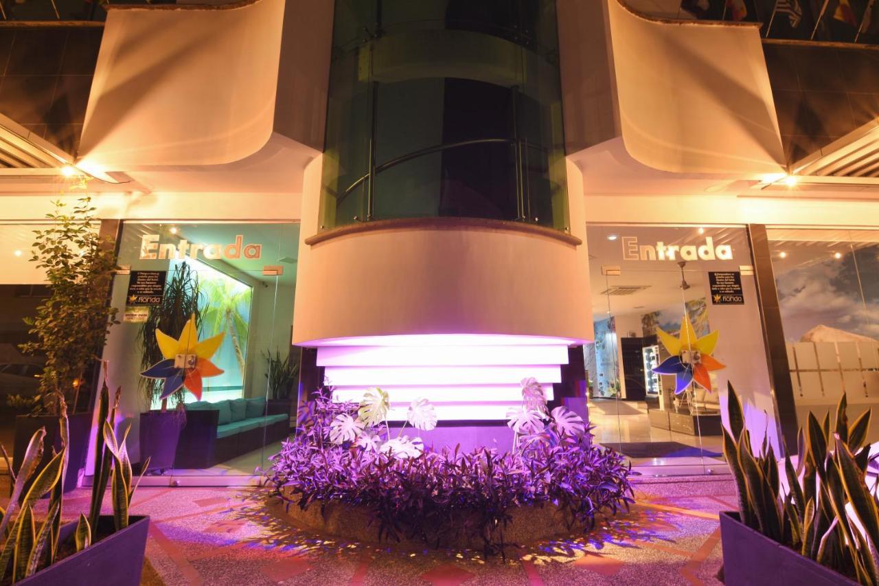 Hotel Florida סינסלחו מראה חיצוני תמונה
