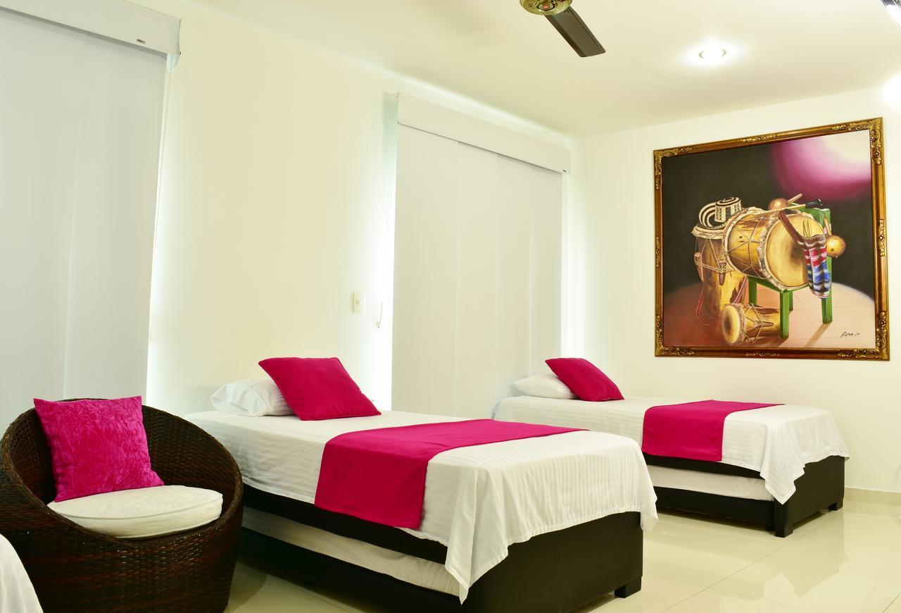 Hotel Florida סינסלחו מראה חיצוני תמונה