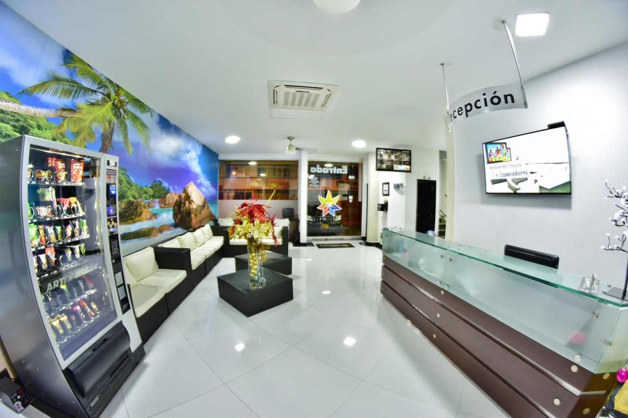 Hotel Florida סינסלחו מראה חיצוני תמונה