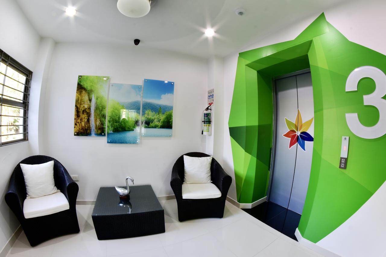 Hotel Florida סינסלחו מראה חיצוני תמונה